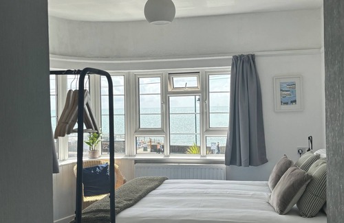 Chysauster Hotel | The Yacht Inn
