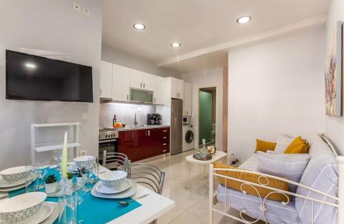 Heraklion Apartment | The yard
