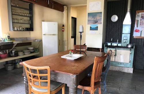Great Barrier Island House | “The Yard Master” Schooner Bay
