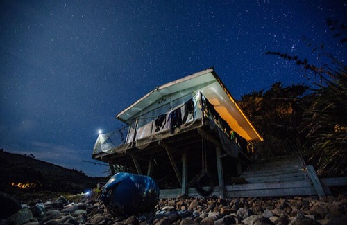 Great Barrier Island House | “The Yard Master” Schooner Bay