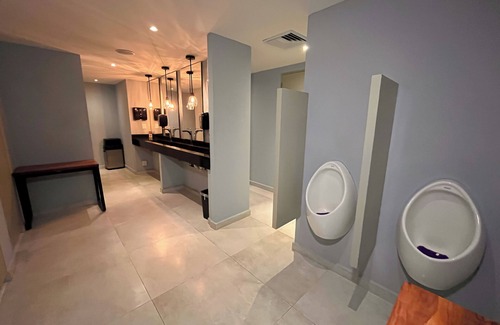 Cancun Hotel | The Yellow Capsule Cancun Close to Airport