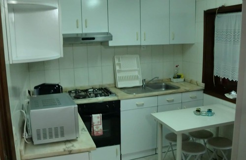 Santa Marinha Villa | The Yellow House 3 :)