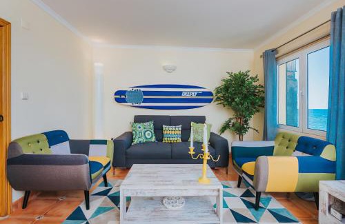 Prazeres House | The Yellow House