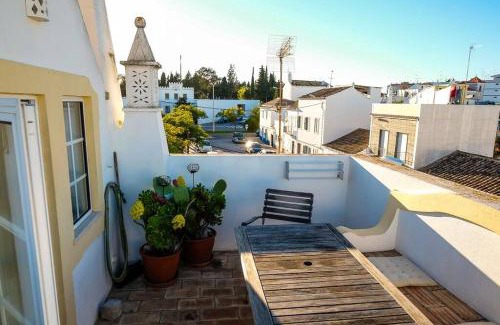 Tavira Villa | The Yellow House