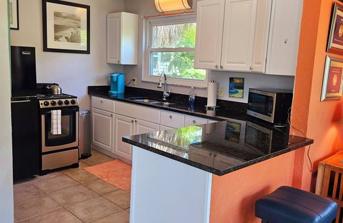 Englewood Villa | The Yellowtail, at Paradise Cove