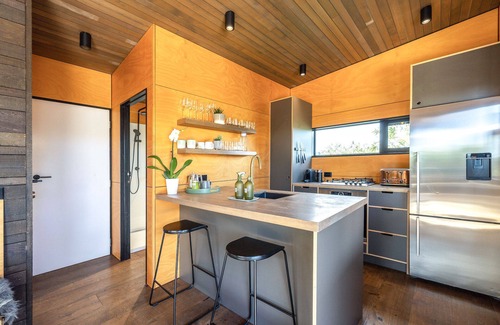 Onetangi Ski Chalet | The Yurts at Obsidian View - Stay Waiheke
