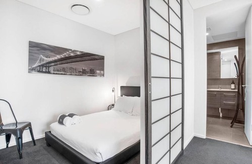 Adelaide Central Business District Apartment | The Zen Apartments with Urban Soul
