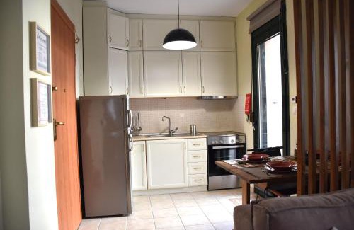 Kalamaria Apartment | TheAretsouPlace, Luxury Apartment in Kalamaria, 200m from the Sea with Parking