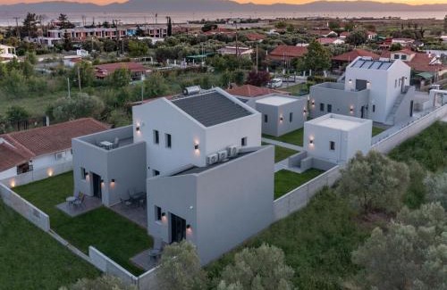 Nea Iraklia Apartment | TheaSea Luxury Suites - Kallikrateia Halkidiki