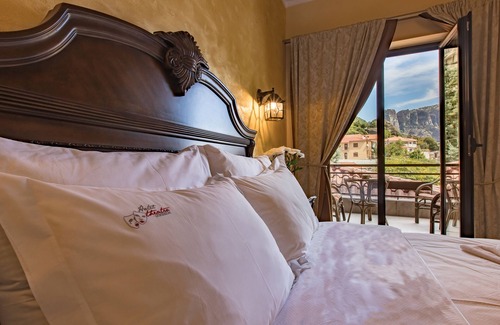 Kalambaka Hotel | Theatro Hotel Odysseon
