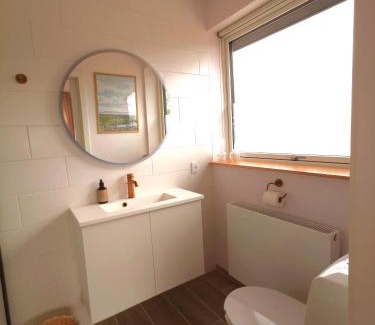 Nakskov Bed & Breakfast | TheGilgahouse fjordroom