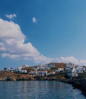 Loutra House | Theis Seafront Retreat - Loutra Seaview Bliss