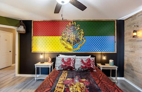 Sandy Ridge House | Thematic House with Pool SPA and Game Room