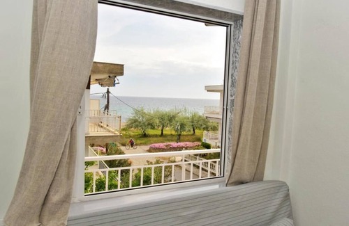 Paralia Dionysiou Apartment | Themis 40 steps from beach - Dionisiou Halkidiki