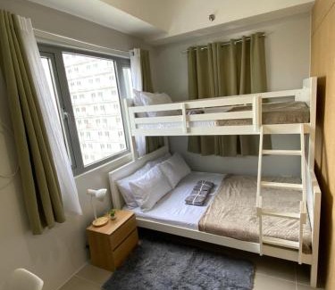 Santo Cristo Apartment | Theodore Alfonzo rental