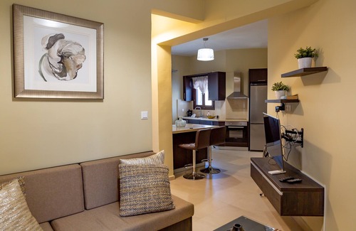 Panagia Apartment | Theoxenia Kasos Suite with Garden View