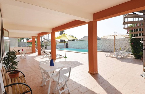 Caucana-finaiti-casuzze-finaiti Nord Apartment | These 6 recently built, simply furnished apartments are located about 300m from the sea.