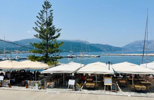 Sami House | Theseus Seafront House