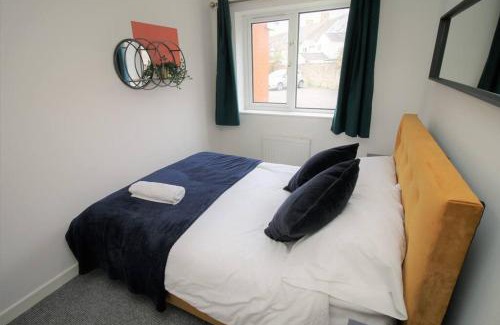 Cathays Apartment | Thesiger Court Apartments - Free Private Parking - by Property Promise