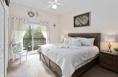 Bahama Bay Apartment | Third floor 3BR condo close to Disney