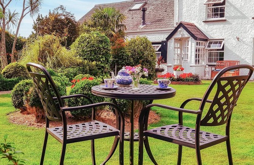 Newquay Cottage | This 250-year-old farmhouse is ideal for a family seaside holiday.
