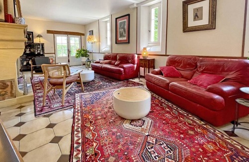 Tremolat House | This 8-person gîte is located in Trémolat, a small village ideally situated at the gateway to...