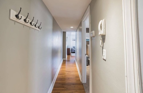 Spring Garden Apartment | This apartment is a 1 bedroom (s), 1 bathrooms, located in Philadelphia, PA.