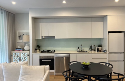 Rushcutters Bay Apartment | This apartment is a 1 bedroom(s), 1 bathrooms, located in RUSHCUTTERS BAY, NSW.