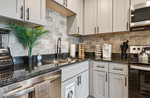 Hampton Apartment | This apartment is a 0 bedroom(s), 1 bathrooms, located in Hampton, VA.