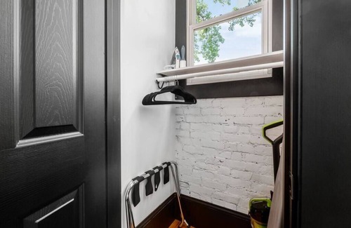 Weinland Park Apartment | This apartment is a 1 bedroom(s), 1 bathrooms, located in Columbus, OH.