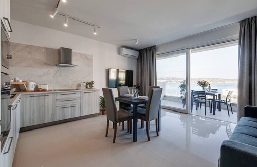 Għadira Apartment | This apartment is a 1 bedroom(s), 1.5 bathrooms, located in Il-Mellieħa, null.