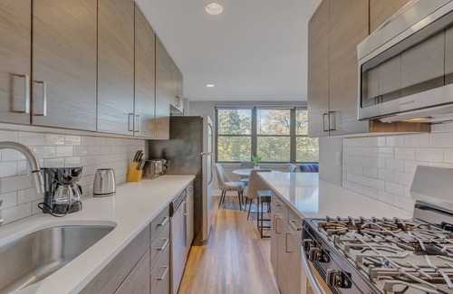 Germantown Apartment | This apartment is a 2 bedroom(s), 1 bathrooms, located in Philadelphia, PA.