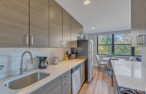 Germantown Apartment | This apartment is a 2 bedroom(s), 1 bathrooms, located in Philadelphia, PA.