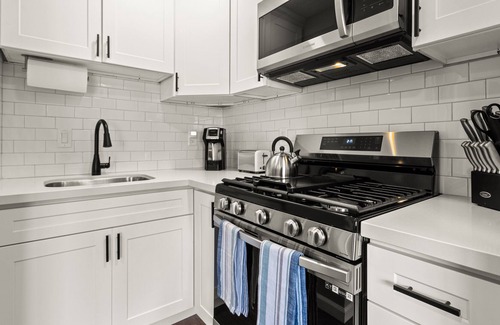 Port Hueneme Apartment | This apartment is a 1 bedroom(s), 1 bathrooms, located in Port Hueneme, CA.