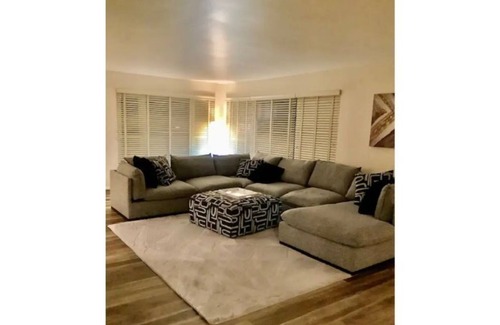 Canton House | This beautiful home located minutes from pro football Hall of Fame