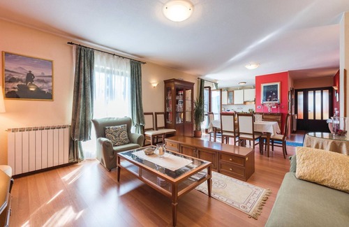Pazin House | This charming holiday home is located in the small village of Slavcici near Pazin.