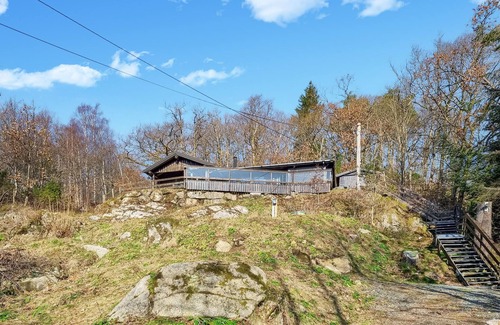 Lyngdal House | This cozy and comfortable vacation home welcomes you on a formidable panoramic plot.