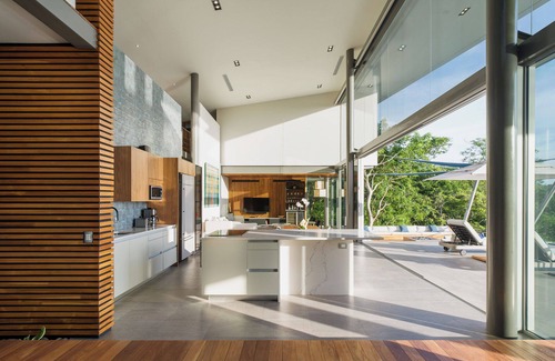 Papagayo Peninsula House | This exquisite villa will give you the best sunset view! Dont miss out!