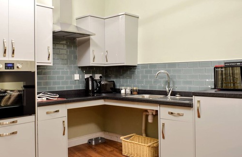 Sedgefield Cottage | This fully accessible annexe is ideal for couples to explore the rugged beauty of the north east and