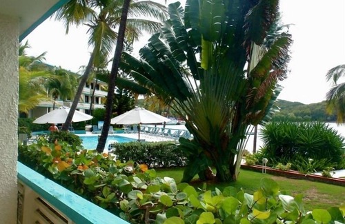 Bolongo Bay Condo | This gorgeous studio on the Oceanfront is perfect for couples!