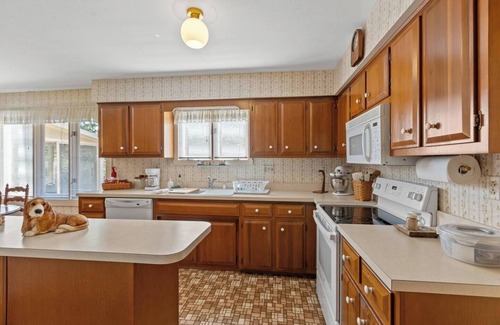 Frankfort House | This house is a 3 bedroom(s), 3 bathrooms, located in Frankfort, KY.