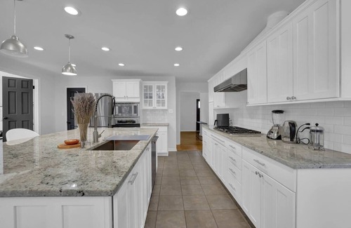 Chamblee House | This house is a 3 bedroom(s), 2 bathrooms, located in Chamblee, GA.