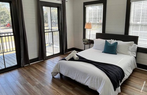 Rincon House | This house is a 4 bedroom(s), 2.5 bathrooms, located in Rincon, GA.