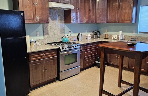 Pumpkin Center House | This is a 4 bed room house with 2 bathroom. Parking space. security cameras .