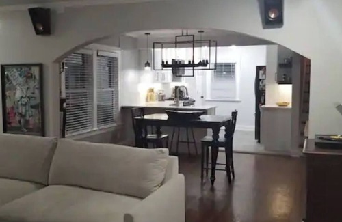 Rockcreek Lexington Road House | This is How We Derby in Historic St. Matthew's