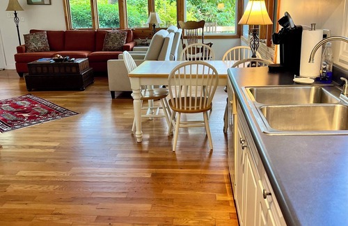 Walker-In-the-Hills House | This is the mountain getaway you’ve been looking for.