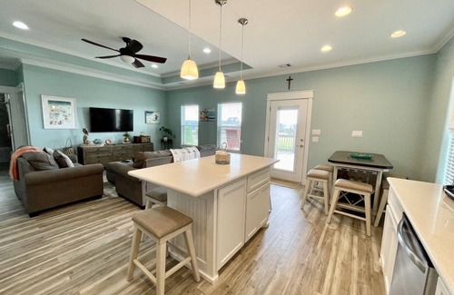 Port Bolivar House | THIS IS WHAT I LIKE - You'll like it too! Super cute, close to beach, 3 bdrm