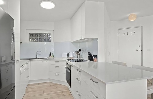 Nambucca Heads Apartment | This modern home boasts some of the most stunning views of the coastline in Nambucca Heads.