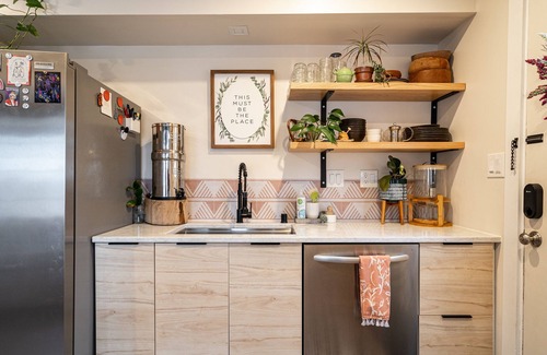 Bay View House | This Must Be the Place-Bayview, Awesome Amenities!