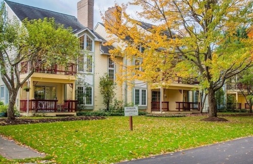 Chautauqua Condo | This newly built, modern, 2 bedroom, 1 bathroom rental condo is located on the south end of Chautauqua Institution